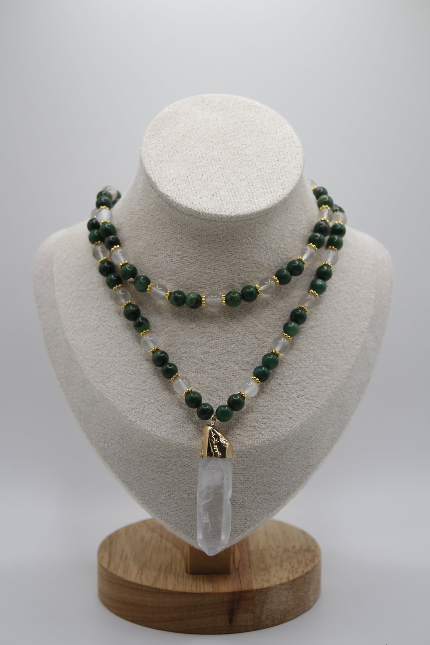 Collier long